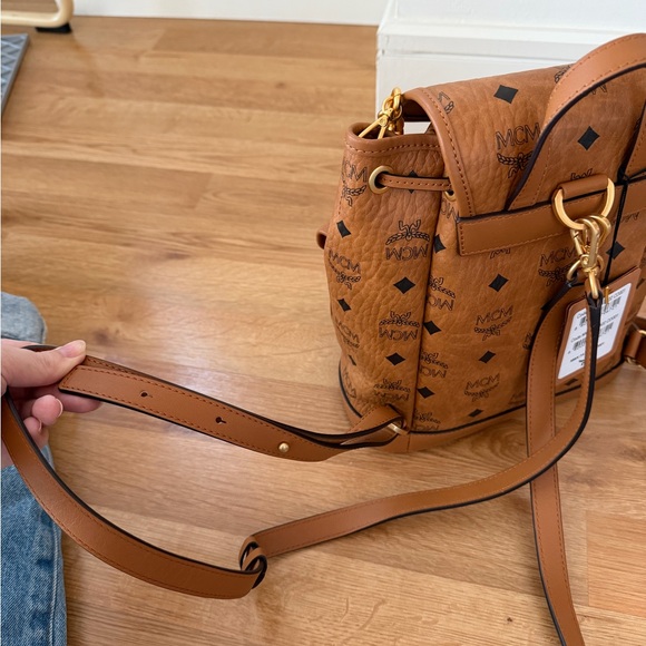 MCM Drawstring Backpack NWT - Picture 5 of 12